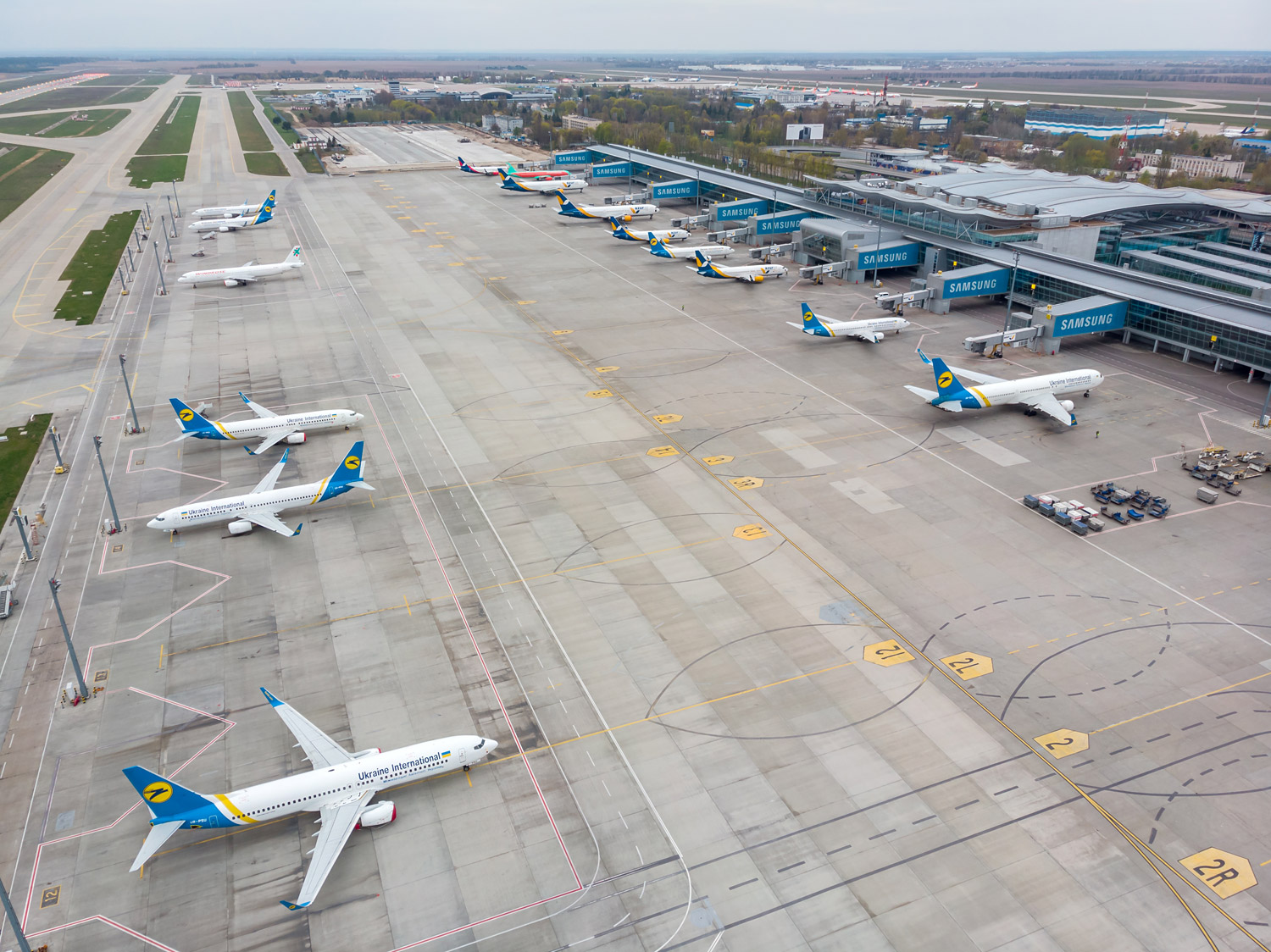 Європа готова максимально швидко відновити авіасполучення з Україною