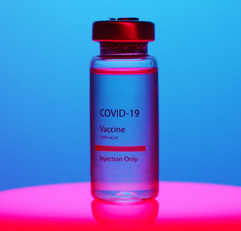 Підписано наказ про бустерну дозу вакцини COVID для українців віком від 60 років.