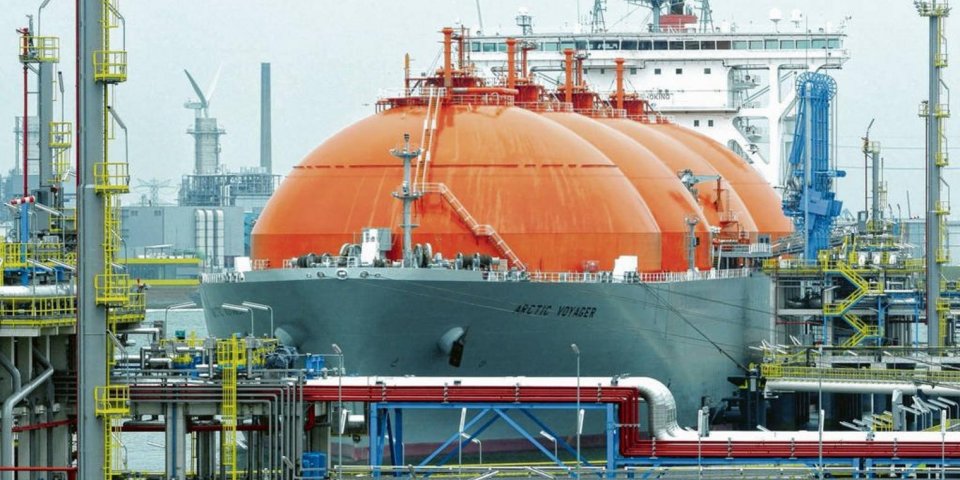 В очікуванні танкерів. Чи врятує американський газ ЄС та Україну від кризи?