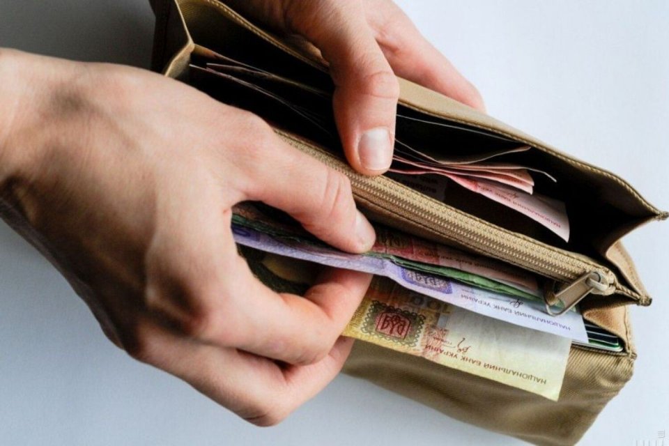 “Слуги народу” пропонують оподаткувати різні види підробітку