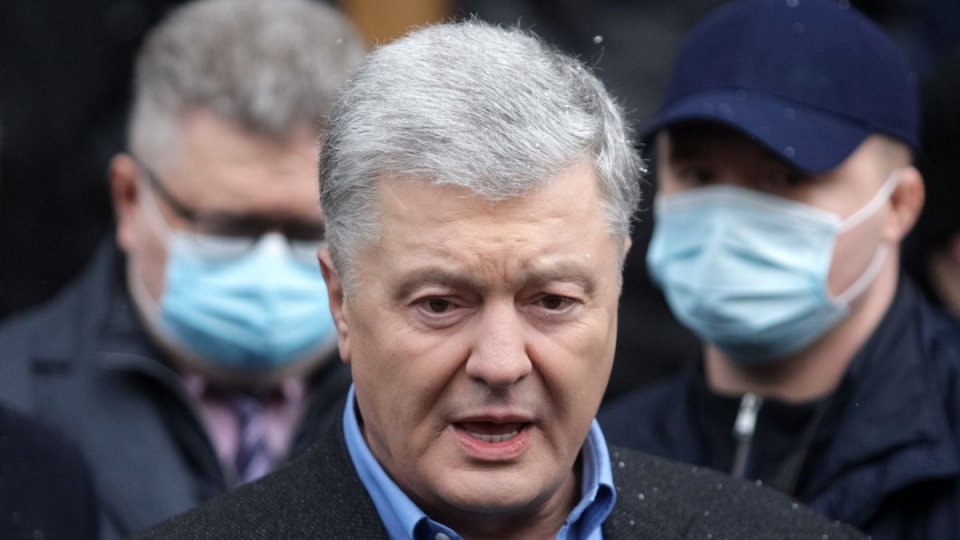 Суд відхилив апеляцію та залишив Порошенко зобов'язання