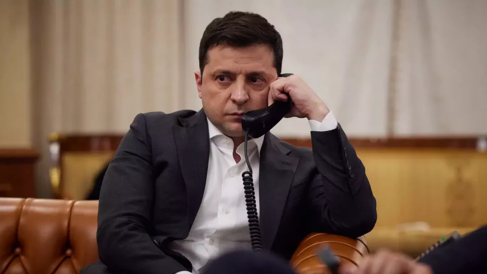 Зеленський поговорив із мером Мелітополя, якого звільнили з полону