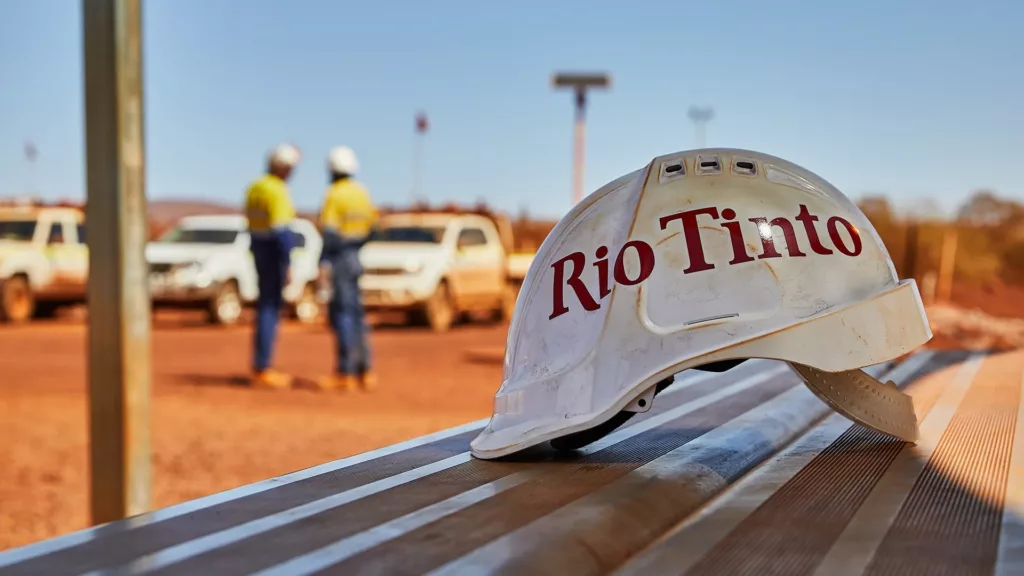 Rio Tinto не зможе скоротити викиди вуглецю згідно з заявленими раніше планами
