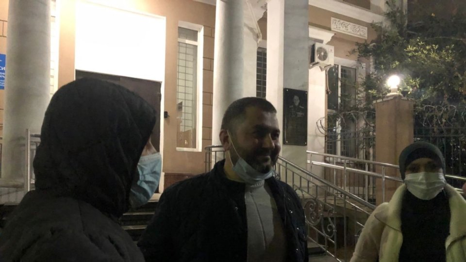 Адвокат Едем Семедляєв вийшов на волю після 12 діб арешту