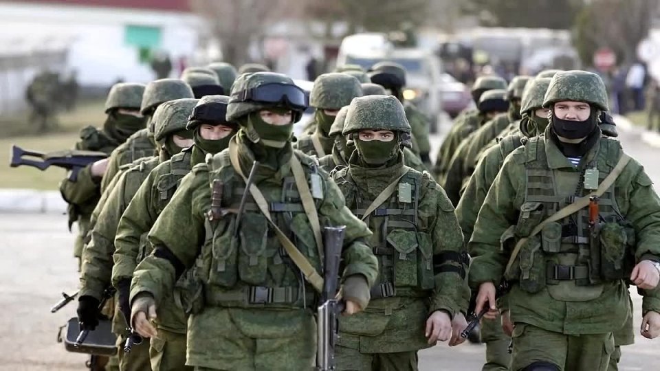 Росія цілий місяць десятками вагонів накопичує в ОРДЛО озброєння та боєприпаси ОБСЄ