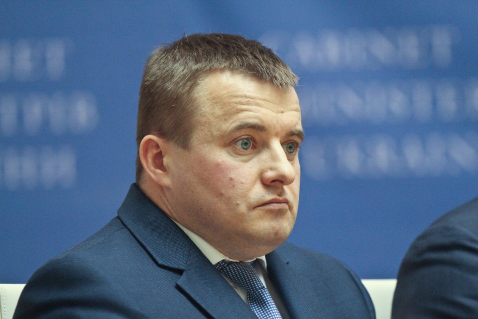 Суд дозволив затримання ексміністра Демчишина