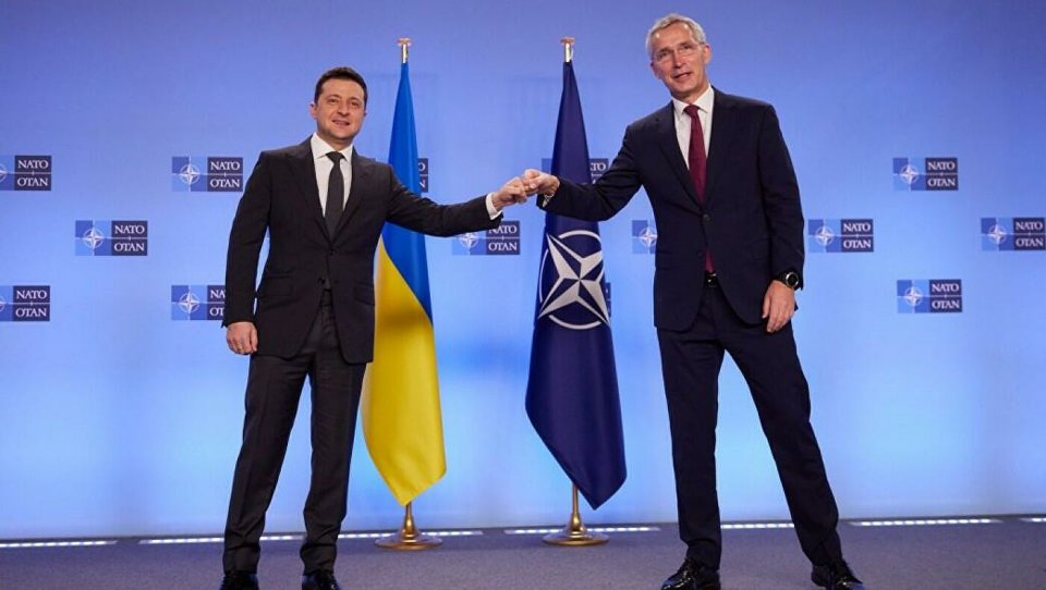 Зеленський вимагає чіткої перспективи членства від НАТО у 2022 році