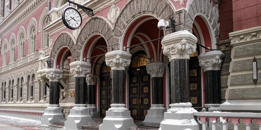 Стимул для експортерів. Нацбанк дозволив бізнесу сплатити купони по євробондах власною валютою