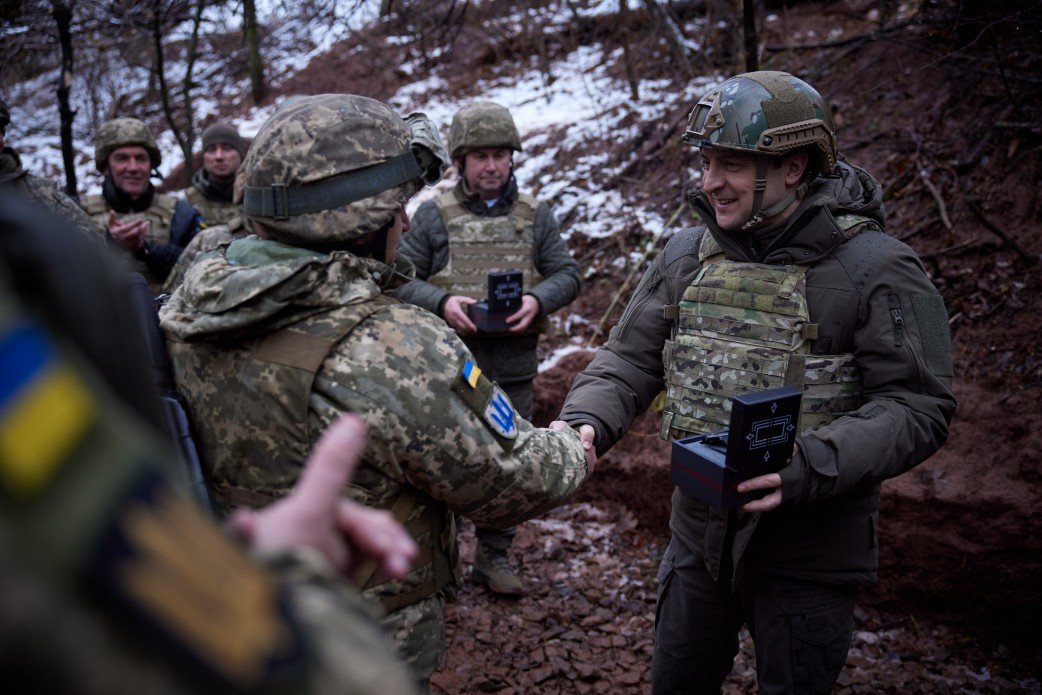 Зеленський побував на передових позиціях української армії у зоні проведення ООС