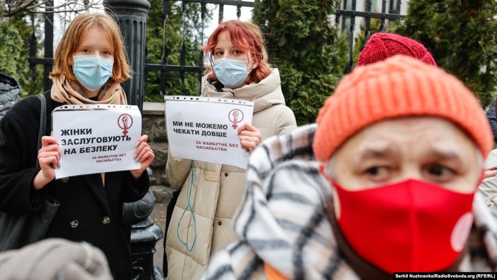 У Києві пройшла акція: «Відкриємо правду про насильство»