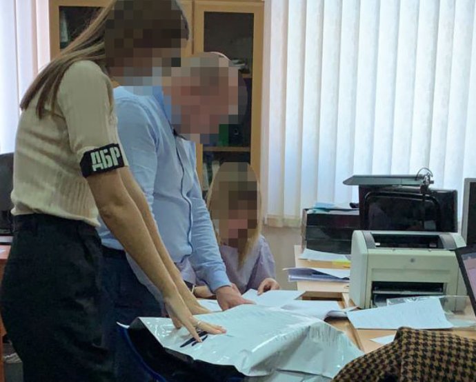 Нові обшуки у Києві: незаконна передача землі на Хрещатику та Грушевському