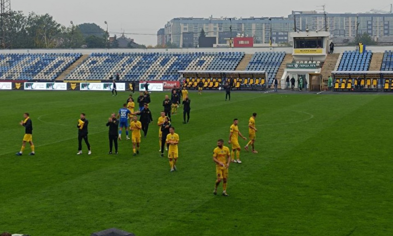 Футбол: як зіграла “Буковина” з “Прикарпаттям”