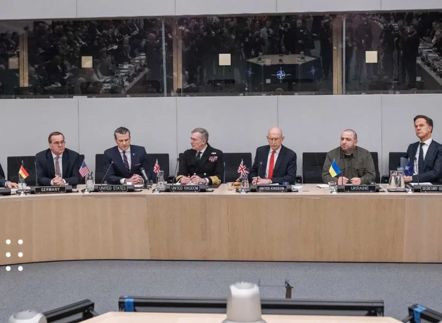 Україна переводиться на ППО, F-16, танки та безпілотники: результати лютого Асамблеї Рамштейна