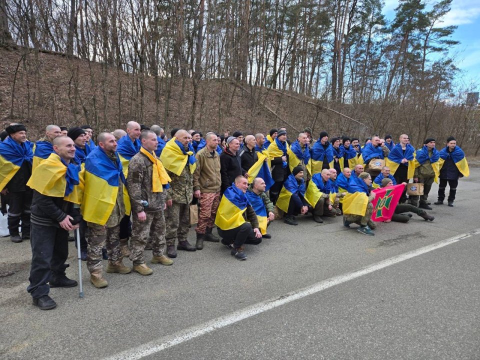 175 українських захисників були звільнені від російського полону