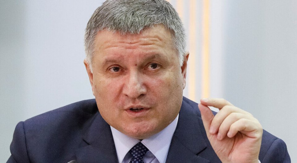 Аваков закликав бути готовим повернути Донбас