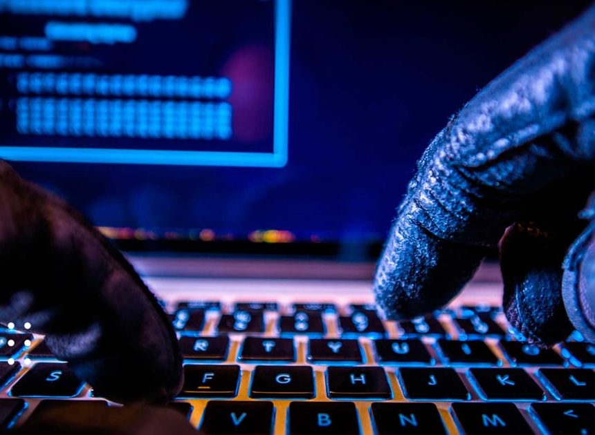 Мільярди паролів користувачів Apple, Google і Telegram просочилися в мережу: потрібно діяти негайно