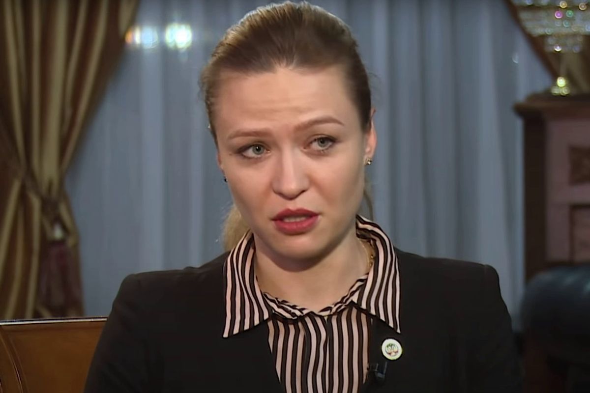 «Фраза дня: «Ну що, ти не розумієш?» – Росіянка Ніканорова на переговорах у ТКГ