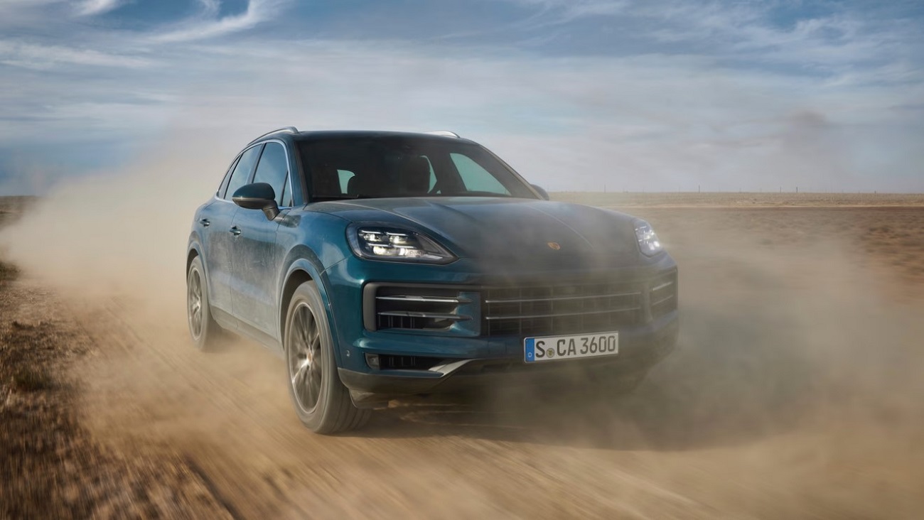 Як Porsche Cayenne поєднує спортивний характер і сімейну практичність?