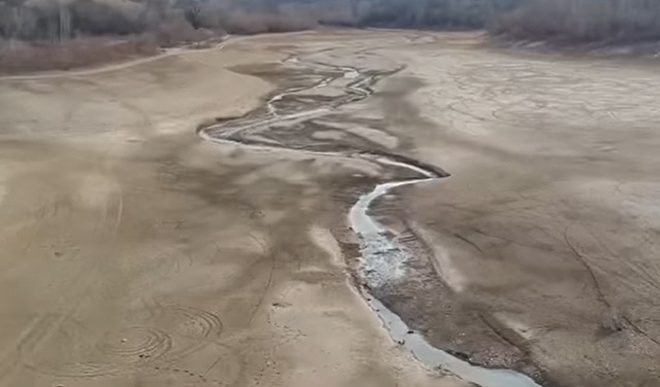У Криму висохло Аянське водосховище (ФОТО+ВІДЕО)