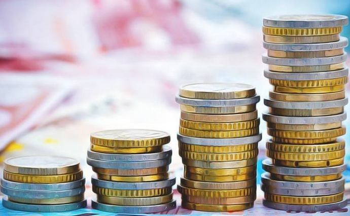 Закон про списання податкових боргів до 3060 гривень: кому пощастить