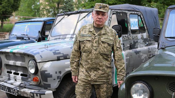 Рада висловила невдоволення міністром оборони?