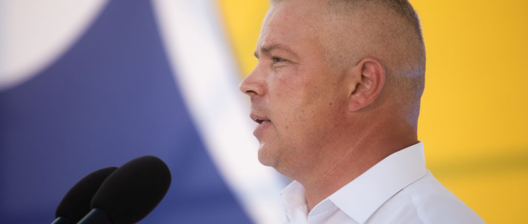 Думка. Непрофесіоналізм влади створив всі передумови державного перевороту