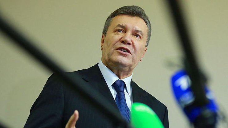 Суд скасував заочний арешт Януковича