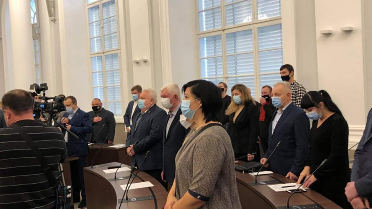 Перша сесія міської ради у Львові: Андрій Садовий заявив про узурпацію влади