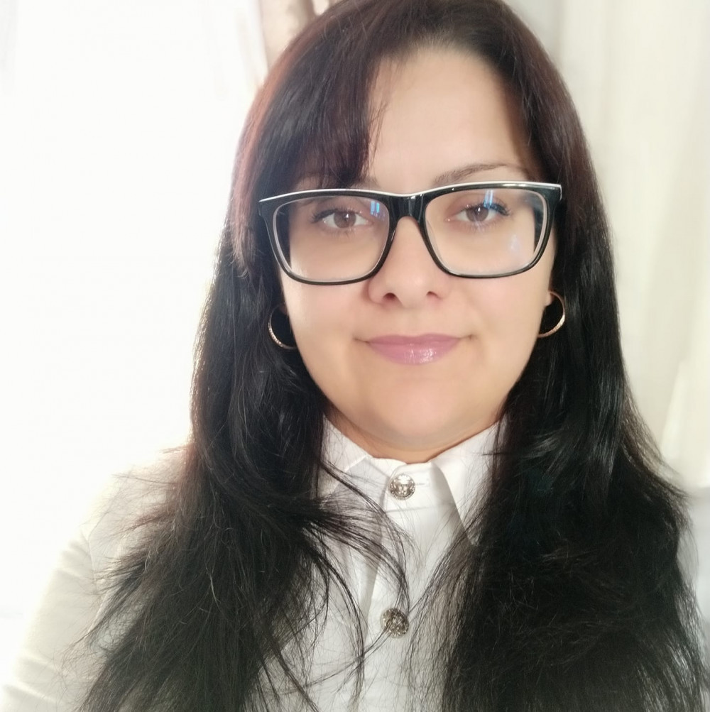Старість села Клузов за рік заробила понад мільйон і задекларувала нову квартиру чоловіка