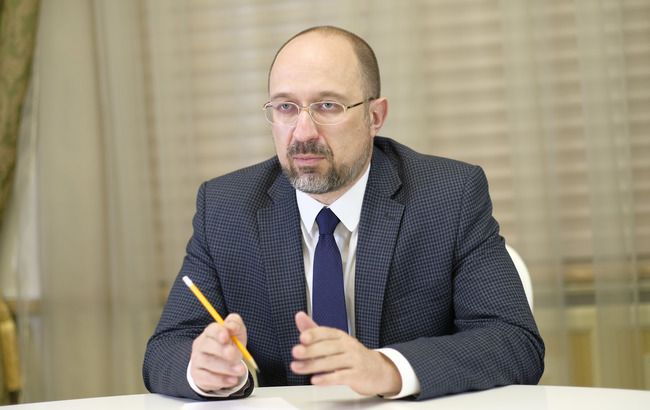 Чому заборона рейсів для працівників стосується всіх
