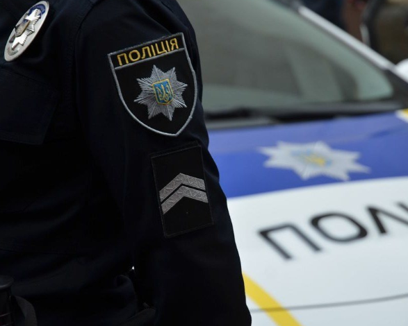 Георгіївська стрічка та нацистська символіка: поліція нагадує правила поведінки напередодні 9 травня