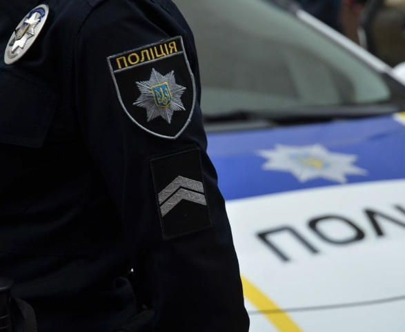 Георгіївська стрічка та нацистська символіка: поліція нагадує правила поведінки напередодні 9 травня