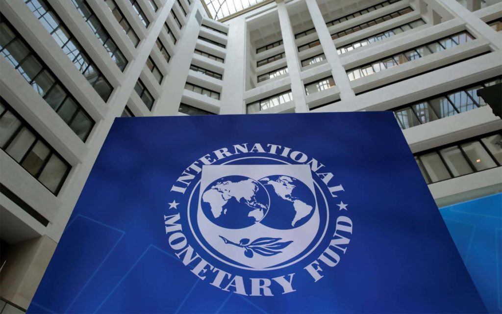 Україна вже півтора місяці без нової угоди з МВФ – експерт